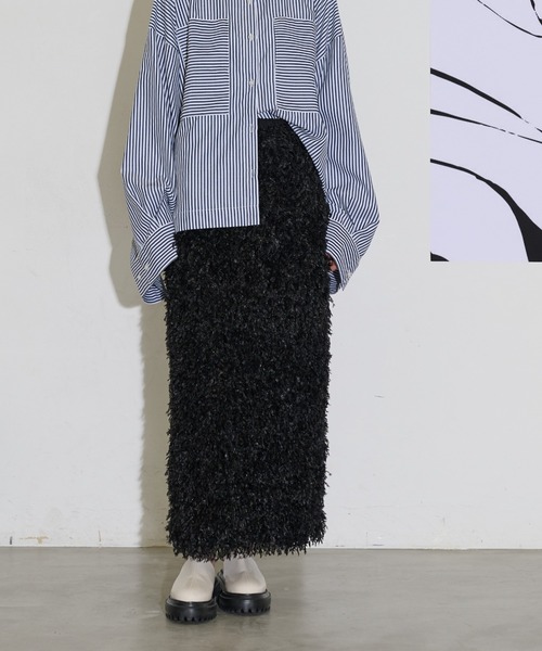 THE YOn(ザヨン)の「フェザーライクシャギーナロースカート(スカート・レディース・ブラック/サックスブルー/アイボリー・FREE)」の1枚目の写真