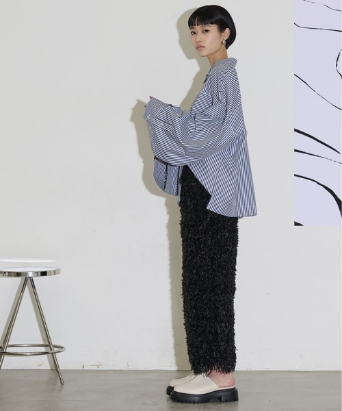 THE YOn(ザヨン)の「フェザーライクシャギーナロースカート(スカート・レディース・ブラック/サックスブルー/アイボリー・FREE)」の9枚目の写真