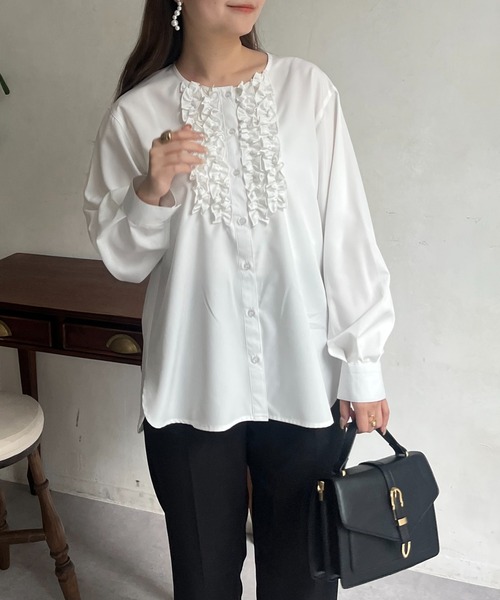 prose verse(プロズヴェール)の「フロントダブルフリルブラウス(シャツ/ブラウス・レディース・オフホワイト・LARGE/MEDIUM)」の12枚目の写真