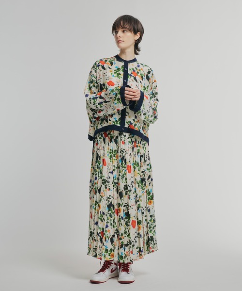 NOISE MAKER（ノイズメーカー）の「ボタニカルプリーツロングスカート【MADE IN JAPAN】（スカート・レディース・ブラック/オフホワイト・36/38）」の12枚目の写真