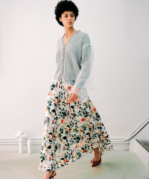 NOISE MAKER（ノイズメーカー）の「ボタニカルプリーツロングスカート【MADE IN JAPAN】（スカート・レディース・ブラック/オフホワイト・36/38）」の19枚目の写真