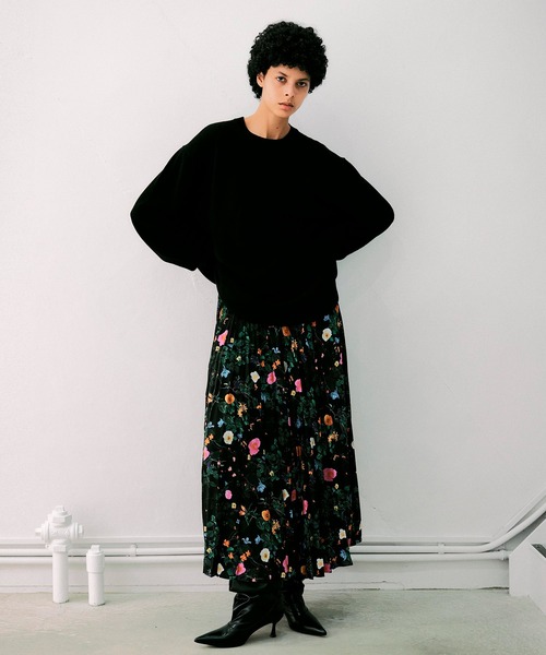 NOISE MAKER（ノイズメーカー）の「ボタニカルプリーツロングスカート【MADE IN JAPAN】（スカート・レディース・ブラック/オフホワイト・36/38）」の18枚目の写真