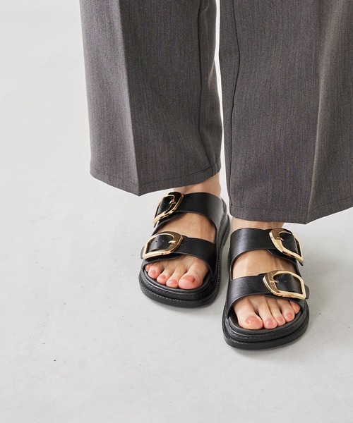 menue(メヌエ)の「ゴールドバックル フラットサンダル(サンダル・レディース・アイボリー/ブラック・L/M/S/LL)」の22枚目の写真