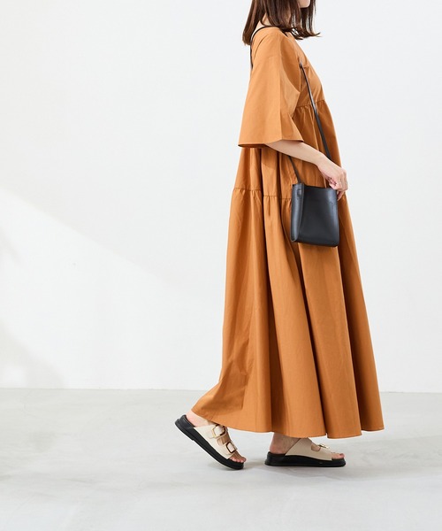 menue（メヌエ）の「ゴールドバックル フラットサンダル（サンダル・レディース・アイボリー/ブラック・L/M/S/LL）」の18枚目の写真