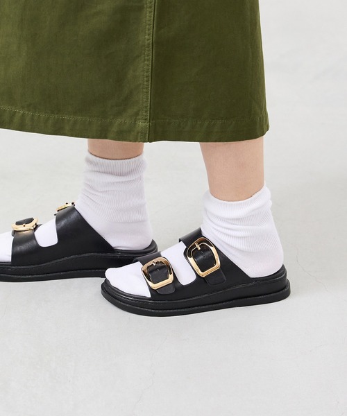 menue（メヌエ）の「ゴールドバックル フラットサンダル（サンダル・レディース・アイボリー/ブラック・L/M/S/LL）」の9枚目の写真