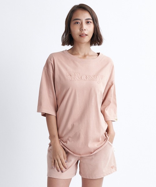 ROXY(ロキシー)の「COLORS TEE/ロキシーオーバーサイズ半袖Tシャツ(Tシャツ/カットソー・レディース・バーガンディー/グリーン/インディゴブルー/ベージュ・LARGE/MEDIUM/SMALL)」の1枚目の写真