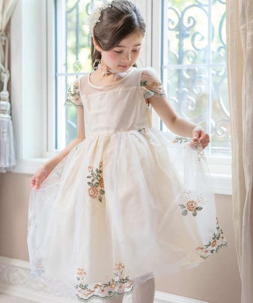 Catherine Cottage（キャサリンコテージ）の「チュールレースフェアリードレス（ドレス・キッズ・ベージュ/モスグリーン/ライラック・130/120/110/140）」の2枚目の写真