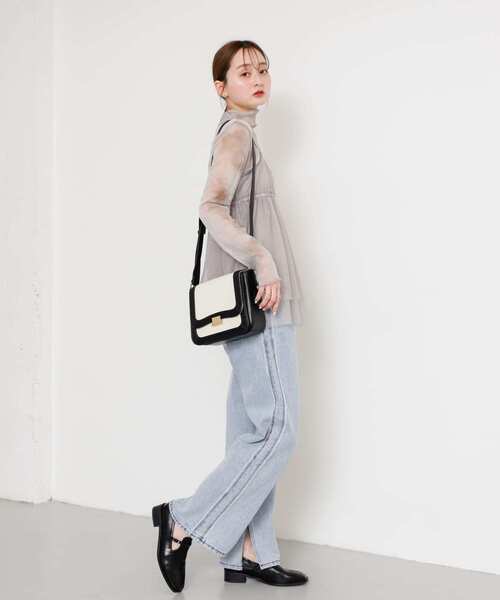 SENSE OF PLACE by URBAN RESEARCH（センスオブプレイスバイアーバンリサーチ）の「バイカラーショルダーバッグ（ショルダーバッグ・レディース・ブラック/ライトブラウン・ONE）」の12枚目の写真