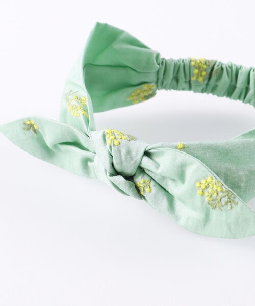 BRANSHES(ブランシェス)の「【ベビー/おそろい】ミモザ刺繍ヘアバンド(その他ベビー用品・キッズ・オフホワイト/ライトグリーン・FREE)」の4枚目の写真