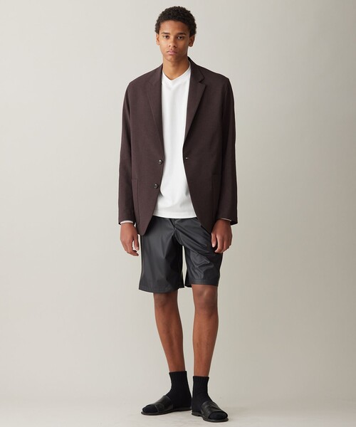 UNFILO(アンフィーロ)の「レザーライク ショートパンツ(その他パンツ・メンズ・ブラウン系/ブラック系・X-LARGE/SMALL/MEDIUM/LARGE)」の3枚目の写真