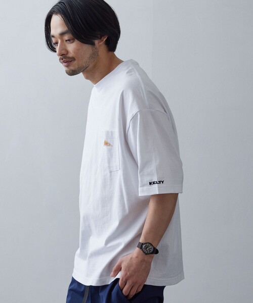 FREAK'S STORE(フリークスストア)の「限定展開 KELTY×FREAK'S STORE/ケルティ 別注 ワンポイント ヴィンテージロゴ クルーネック ポケットTシャツ/リンガーTシャツ/ポケT(Tシャツ/カットソー・メンズ・グレイッシュベージュ/スミクロ/ホワイト×ブラック/オリーブ/ネイビー/ブラック/アッシュグレー/ホワイト・LARGE/X-LARGE/SMALL/MEDIUM)」の18枚目の写真