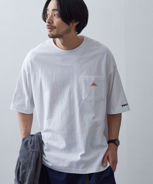 FREAK'S STORE(フリークスストア)の「限定展開 KELTY×FREAK'S STORE/ケルティ 別注 ワンポイント ヴィンテージロゴ クルーネック ポケットTシャツ/リンガーTシャツ/ポケT(Tシャツ/カットソー・メンズ・グレイッシュベージュ/スミクロ/ホワイト×ブラック/オリーブ/ネイビー/ブラック/アッシュグレー/ホワイト・LARGE/X-LARGE/SMALL/MEDIUM)」の16枚目の写真