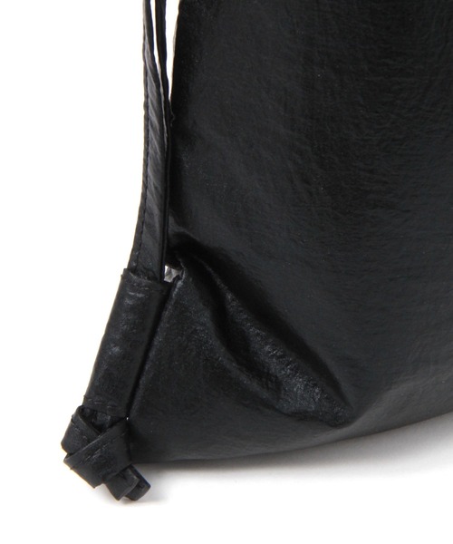 LAKOLE（ラコレ）の「ライトナップサック / 111770（バックパック/リュック・レディース・シルバー/アイボリー/ブラック・FREE）」の10枚目の写真