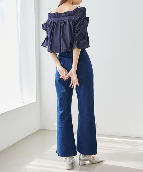 MAJESTIC LEGON(マジェスティックレゴン)の「ビッグリボンオフショルブラウス(シャツ/ブラウス・レディース・ネイビー/ブルー/ブラック系その他/アイボリー・MEDIUM)」の9枚目の写真