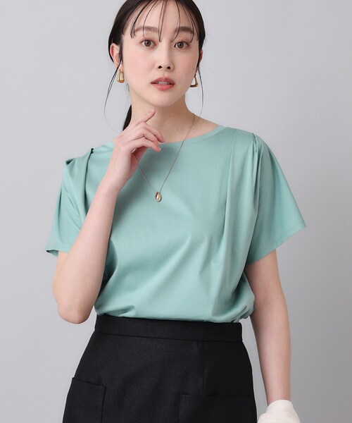 UNTITLED（アンタイトル）の「◆【コットン100／8色展開】肩タックプルオーバー（Tシャツ/カットソー・レディース・チャコールグレー/ブラック/ピンク/ライトイエロー系/グリーン系/ライトグレー系9/ホワイト/パープル・48/44/04/02/00）」の5枚目の写真