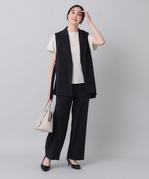 UNTITLED（アンタイトル）の「◆【コットン100／8色展開】肩タックプルオーバー（Tシャツ/カットソー・レディース・チャコールグレー/ブラック/ピンク/ライトイエロー系/グリーン系/ライトグレー系9/ホワイト/パープル・48/44/04/02/00）」の11枚目の写真
