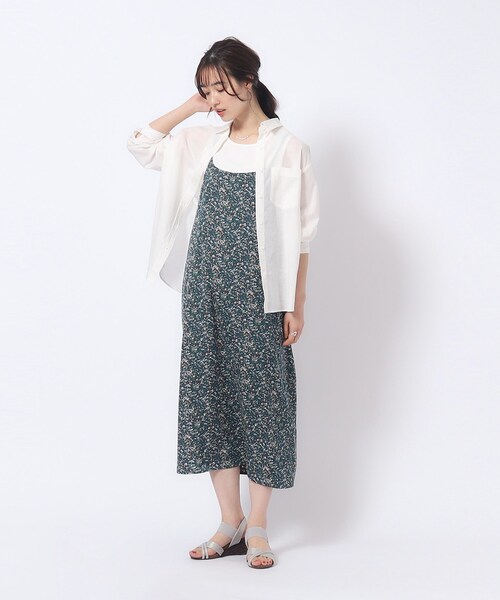 SHOO・LA・RUE（シューラルー）の「◆サテンプリントキャミワンピース（ワンピース・レディース・ブルー系その他2/ブラック系/ライトグレー系・02/03/04）」の21枚目の写真