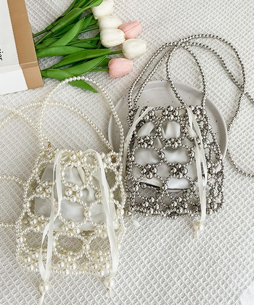 florist（フローリスト）の「【巾着ポーチ付】2WAY ビーズショルダーバッグ/ハンドバッグ（ショルダーバッグ・レディース・ホワイト/シルバー・FREE）」の3枚目の写真