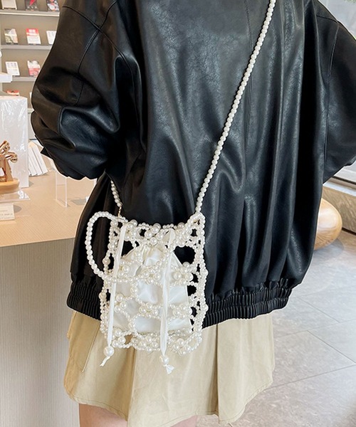 florist（フローリスト）の「【巾着ポーチ付】2WAY ビーズショルダーバッグ/ハンドバッグ（ショルダーバッグ・レディース・ホワイト/シルバー・FREE）」の5枚目の写真