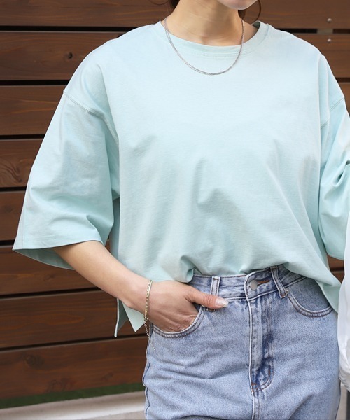 ad thie(アドティエ)の「ワイドシルエット ショート丈Tシャツ(Tシャツ/カットソー・レディース・チャコール/イエロー/ライトグリーン/ブルーグレー/ブラック/ピンクベージュ/ライトブルー/オフホワイト/ナチュラル/ダークブラウン/ミント/ブラック系/ホワイト系/レッド/ピンク系1/ベージュ/ネイビー・FREE)」の10枚目の写真