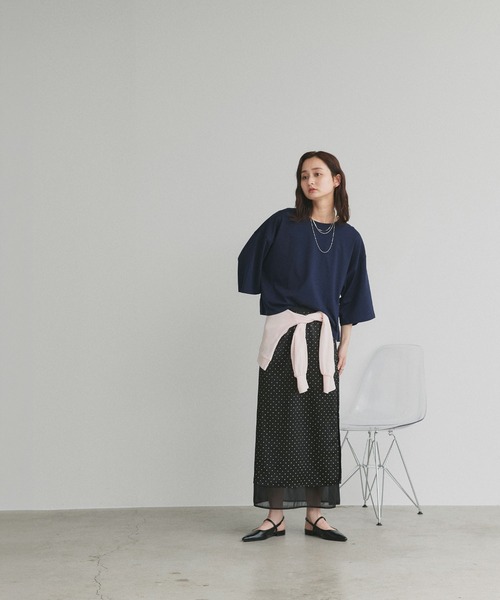 ad thie(アドティエ)の「ワイドシルエット ショート丈Tシャツ(Tシャツ/カットソー・レディース・チャコール/イエロー/ライトグリーン/ブルーグレー/ブラック/ピンクベージュ/ライトブルー/オフホワイト/ナチュラル/ダークブラウン/ミント/ブラック系/ホワイト系/レッド/ピンク系1/ベージュ/ネイビー・FREE)」の22枚目の写真