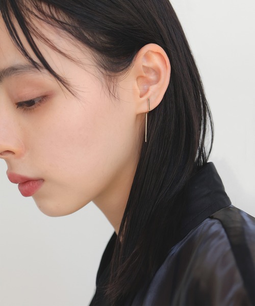 LIAN(リアン)の「ダブルスティックイヤリング(イヤリング・レディース・ゴールド/シルバー×ゴールド・FREE)」の15枚目の写真