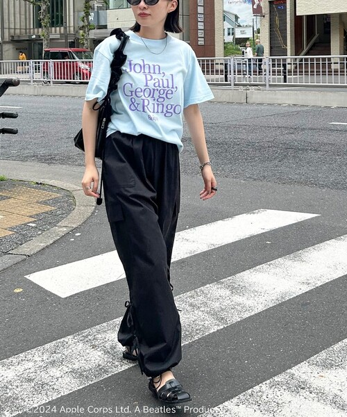 GOOD ROCK SPEED(グッドロックスピード)の「【GOOD ROCK SPEED/グッドロックスピード】THE BEATLES 半袖Tシャツ(Tシャツ/カットソー・レディース・サックスブルー/オフホワイト・FREE)」の3枚目の写真