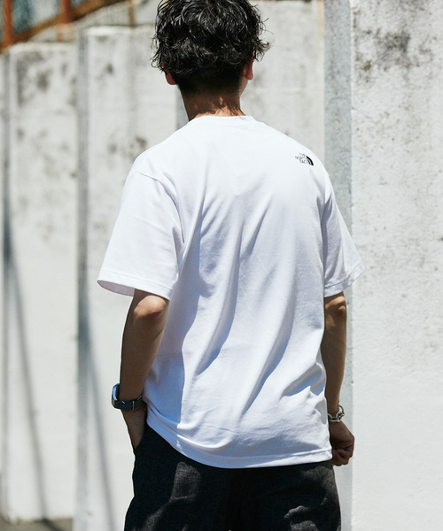 THE NORTH FACE（ザノースフェイス）の「THE NORTH FACE S/S Nuptse Tee NT32448（Tシャツ/カットソー・メンズ・パープル/ホワイト/ブラック/カーキ・MEDIUM/LARGE/X-LARGE）」の20枚目の写真