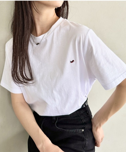 Niell（ニール）の「【H by FIGER/エイチ バイ フィガー】フラッグロゴ ワンポイント刺繍 クルーネック半袖Tシャツ（Tシャツ/カットソー・レディース・ホワイト/ブラック/グレー/ネイビー・S/L/M/XL）」の19枚目の写真