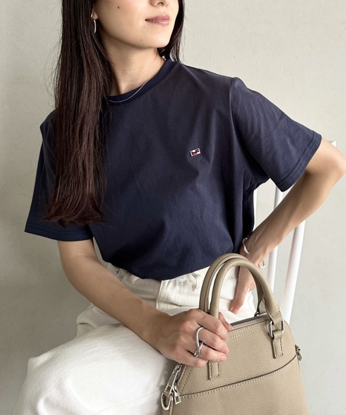 Niell（ニール）の「【H by FIGER/エイチ バイ フィガー】フラッグロゴ ワンポイント刺繍 クルーネック半袖Tシャツ（Tシャツ/カットソー・レディース・ホワイト/ブラック/グレー/ネイビー・S/L/M/XL）」の16枚目の写真