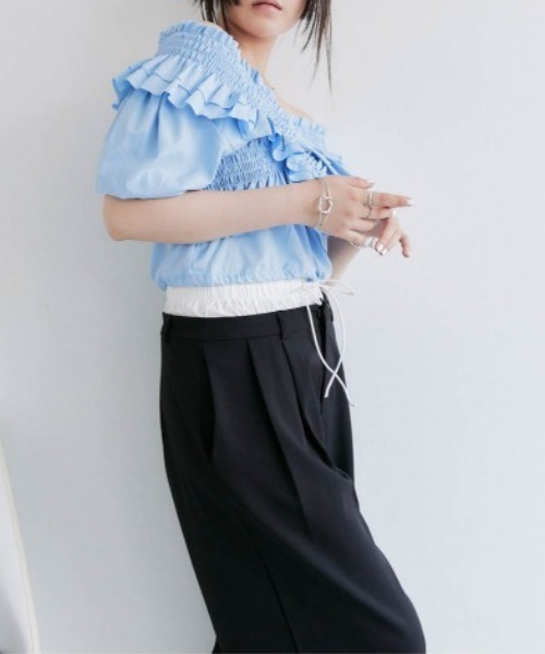 solleim(ソルレム)の「オフショルフリルクロップドブラウス(シャツ/ブラウス・レディース・オフホワイト/ブルー・M)」の12枚目の写真