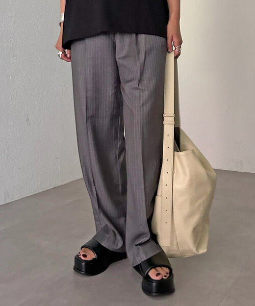 SHENERY（シーナリー）の「ピンストライプベルテッドスラックス（その他パンツ・レディース・グレー/ネイビー・36/38）」の16枚目の写真