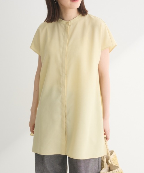 Green　Parks（グリーンパークス）の「接触冷感　比翼ボタンチュニック（チュニック・レディース・イエロー/オフホワイト/カーキ/ネイビー・FREE）」の4枚目の写真
