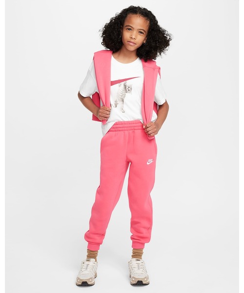 NIKE（ナイキ）の「《NIKEアパレル》YTHガールズNSWボクシーHANGINTHE（Tシャツ/カットソー・キッズ・ホワイト/ブラック・160/150/140/130）」の4枚目の写真