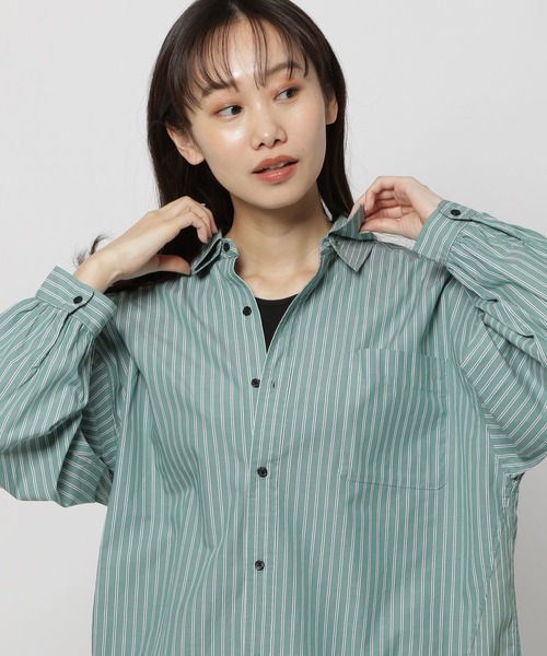 niko and...(ニコアンド)の「マーセW襟ボリュームシャツ(シャツ/ブラウス・レディース・ブルー/グリーン/ホワイト/パープル/オレンジ/チャコール・LONG/SHORT)」の20枚目の写真