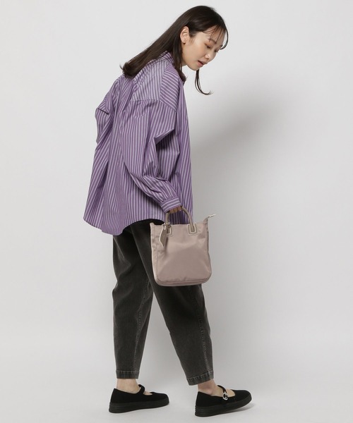 niko and...(ニコアンド)の「マーセW襟ボリュームシャツ(シャツ/ブラウス・レディース・ブルー/グリーン/ホワイト/パープル/オレンジ/チャコール・LONG/SHORT)」の22枚目の写真