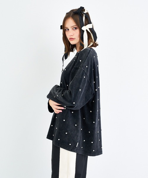 ANNA SUI NYC(アナ スイ エヌ ワイ シー)の「ヴィンテージライクビジューロングスリーブTシャツ(Tシャツ/カットソー・レディース・ブラック・FREE)」の3枚目の写真