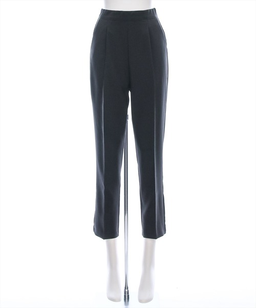 clear(クリア)の「ストレッチテーパードパンツ≪2024AW新作≫(スラックス・レディース・アイボリー/ブラック・M/S)」の15枚目の写真