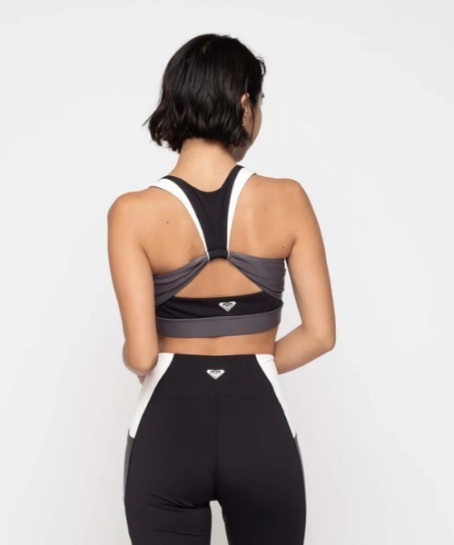 ROXY(ロキシー)の「JUMP HIGH METALLIC B/ロキシー水陸両用速乾UVカットフィットネスブラ(スポーツブラ・レディース・ブラウン/ブルー/ブラック・LARGE/MEDIUM/SMALL)」の4枚目の写真
