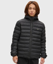 FRED PERRY（フレッドペリー）の「【先行予約受付中】Hooded Insulated Jacket/フード付きインサレート中綿ジャケット（ダウンジャケット/コート）」