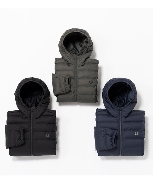 FRED PERRY(フレッドペリー)の「ZOZO限定!!【先行予約受付中】Hooded Insulated Jacket/フード付きインサレート中綿ジャケット(ダウンジャケット/コート・メンズ・ブラック/ブラウン/ダークブルー/ブラック系その他/ダークオリーブ・S/M/L)」の6枚目の写真