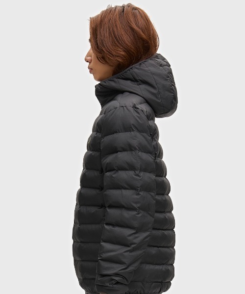 FRED PERRY(フレッドペリー)の「ZOZO限定!!【先行予約受付中】Hooded Insulated Jacket/フード付きインサレート中綿ジャケット(ダウンジャケット/コート・メンズ・ブラック/ブラウン/ダークブルー/ブラック系その他/ダークオリーブ・S/M/L)」の10枚目の写真