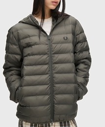 FRED PERRY（フレッドペリー）の「【先行予約受付中】Hooded Insulated Jacket/フード付きインサレート中綿ジャケット（ダウンジャケット/コート）」