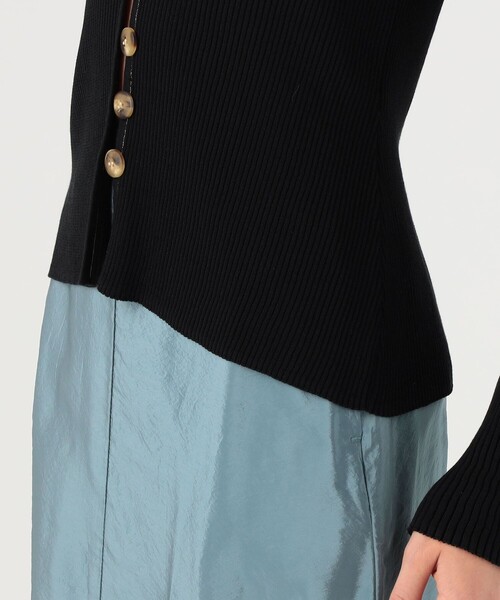 BY MALENE BIRGER（バイマレーネビルガー）の「BY MALENE BIRGER CIRELLA カーディガン（カーディガン/ボレロ・レディース・ブラック・XS）」の3枚目の写真