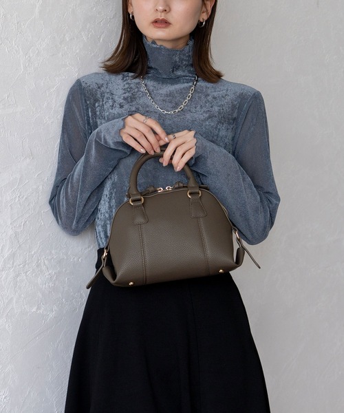 VitaFelice（ヴィータフェリーチェ）の「ラウンドファスナー2wayミニバッグ（トートバッグ・レディース・ブラック/チョコ/ライトグレー・FREE）」の13枚目の写真