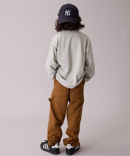 PAIRMANON STREET（ペアマノンストリート）の「【PAIRMANON STREET】裏毛 ガゼット付き シンプル トレーナー（スウェット・キッズ・ブルー/ブラック系その他/グレー/ブラウン系その他2/グリーン/ホワイト/ブラック/グレー系その他・160/100/90/140/120/130/110/150）」の14枚目の写真