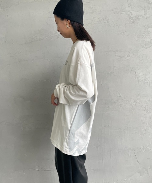 CHUMS（チャムス）の「[CHUMS/チャムス] オーバーサイズ ブービーバックプリント ロングスリーブTシャツ（Tシャツ/カットソー・レディース・ホワイト/ブラック・L/M）」の5枚目の写真