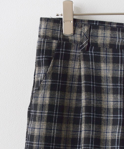 Chick(チック)の「Wide Leg Check Pants / ワイドシルエットチェックパンツ(カーゴパンツ・レディース・ブラック・FREE)」の4枚目の写真