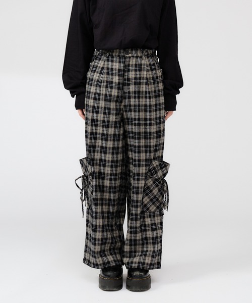 Chick(チック)の「Wide Leg Check Pants / ワイドシルエットチェックパンツ(カーゴパンツ・レディース・ブラック・FREE)」の13枚目の写真