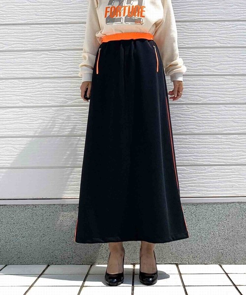 Q(キュー)の「トラックスカート(スカート・レディース・ブラック/グレー・MEDIUM)」の9枚目の写真